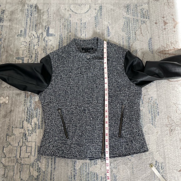 Theory tweed and leather jacket - Picture 8 of 10